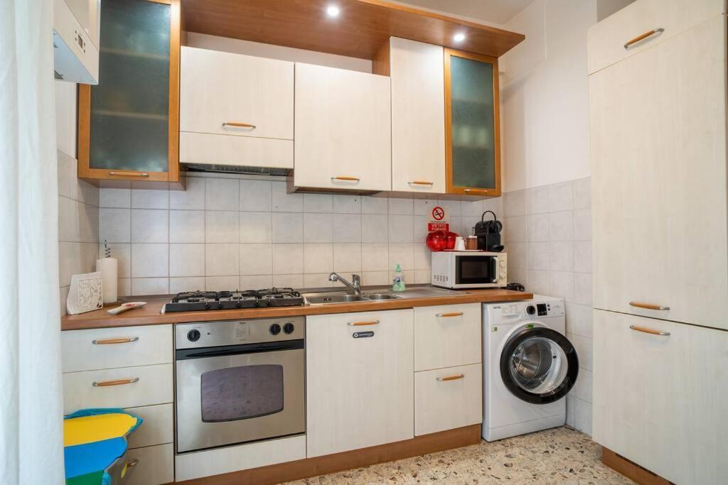 Terrazze Italiane City Center - Red Apartment Верона Экстерьер фото