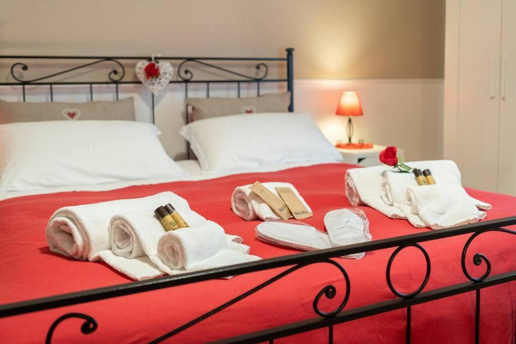 Terrazze Italiane City Center - Red Apartment Верона Экстерьер фото